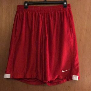 Like New Men’s Nike Athletic Shorts Size L